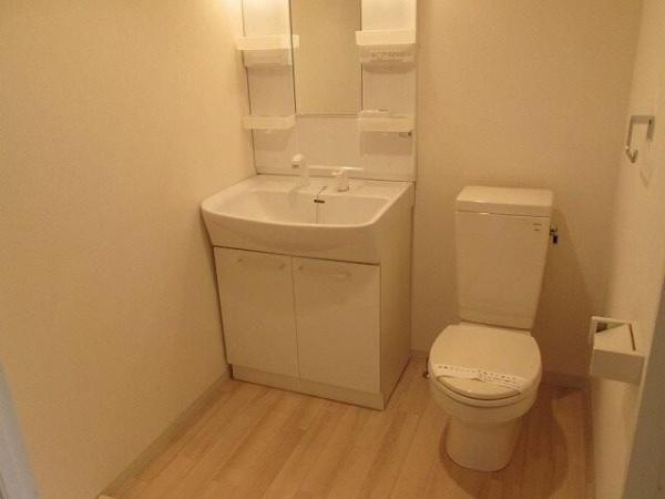 リバージュ弘明寺