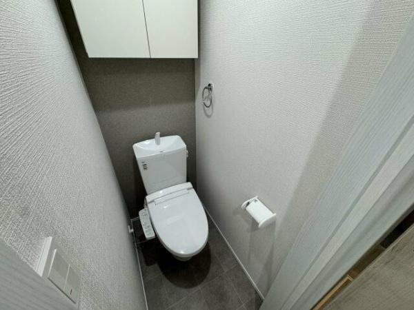 クレストコート杉田