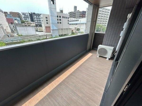 グラサージュ横濱リヴィエール