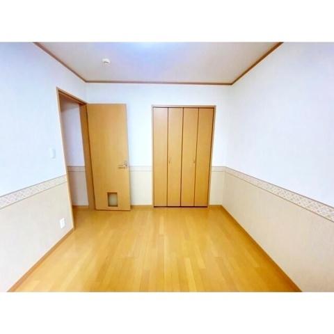 アムール　シュシュ