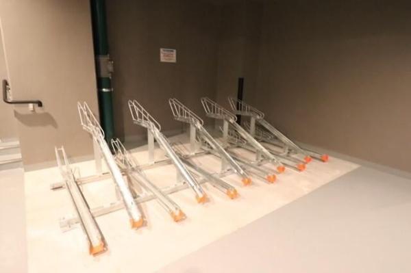 ジェノヴィア新子安