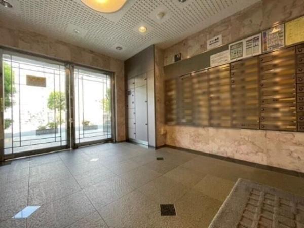 グリフォーネ横浜・西口