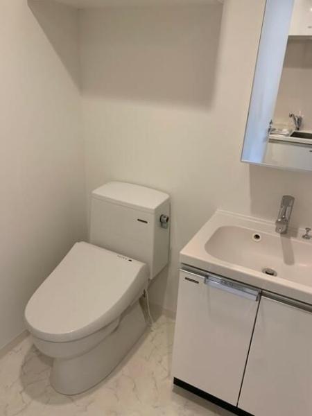 横浜市南区山王町４丁目のマンション