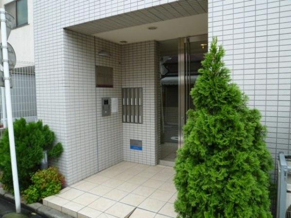 イストアール