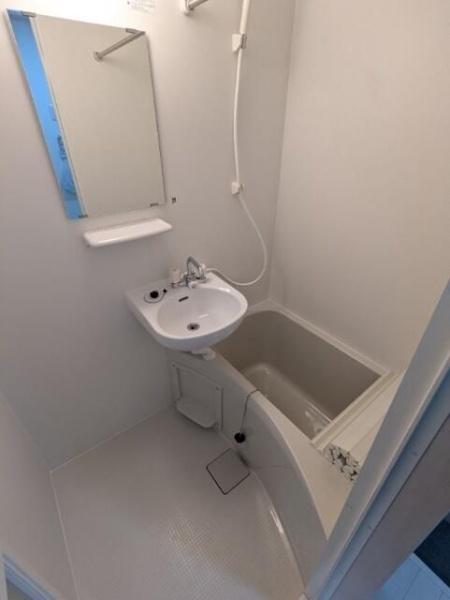 リブ新子安