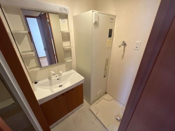 日向セントラルコート