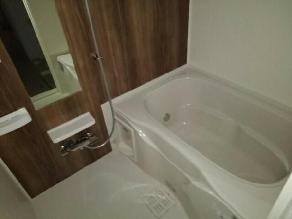 グリシーヌ