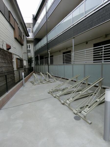 横浜市鶴見区鶴見中央２丁目のマンション