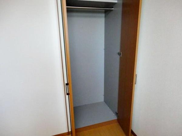 日向セントラルコート