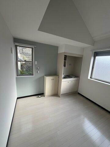 Ａｘｉａ　Ｃｏｕｒｔ　Ｋｉｓｈｉｙａ