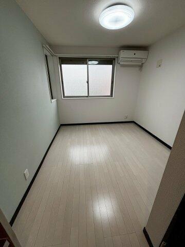 Ａｘｉａ　Ｃｏｕｒｔ　Ｋｉｓｈｉｙａ
