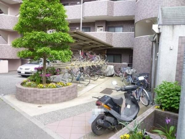 フェリースいずみ中央