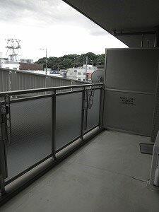 クリオ新杉田駅前