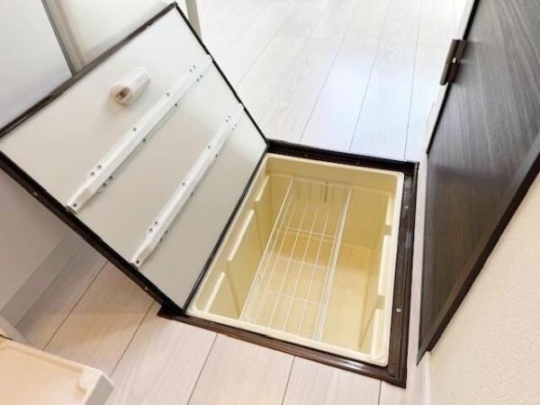 ヒルズ反町Ｂ棟