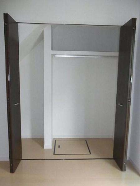 フィオーレ三ツ沢