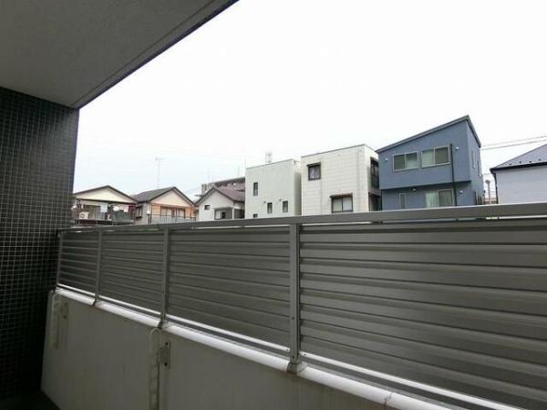 リベルタ港北