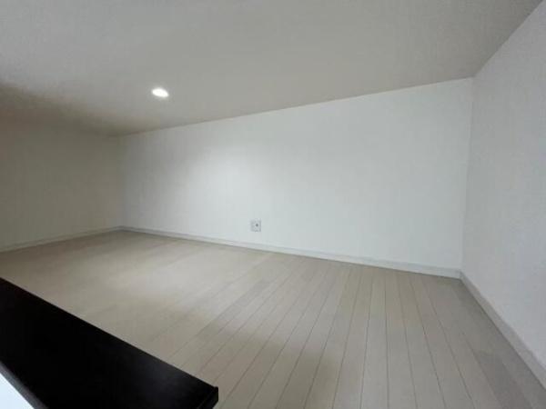 シャンブル港南