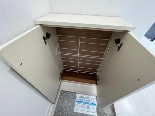 シャンブル港南