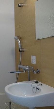 シティ上永谷