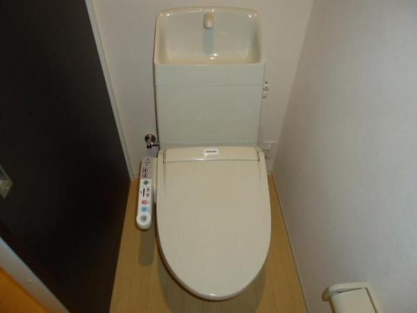 ヴィラ　グローリア
