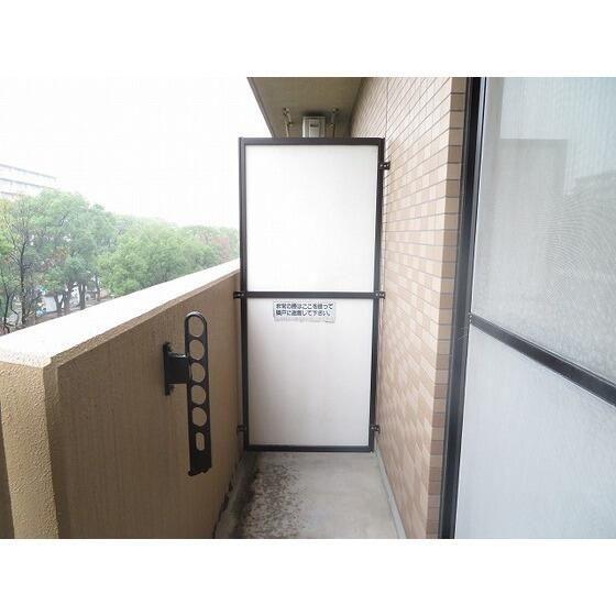 ＹＡＹＯＩ　ＣＯＵＲＴ