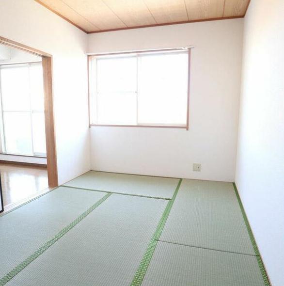 岩崎ハイツ