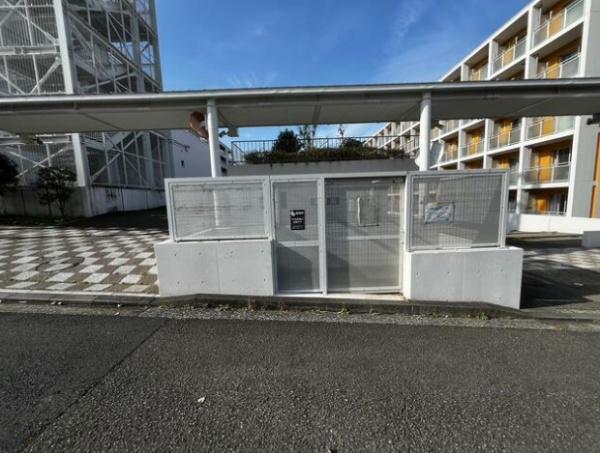 ベルヴィ能見台A棟