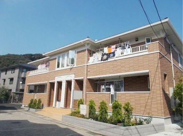 横須賀市久村のアパート