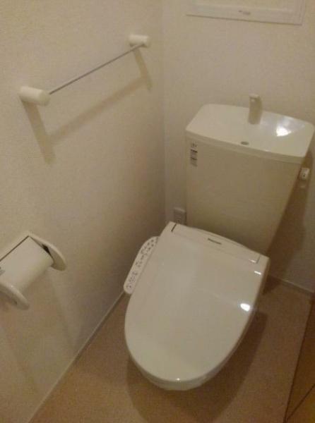 横須賀市久村のアパート