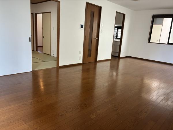 富岡東6丁目貸家