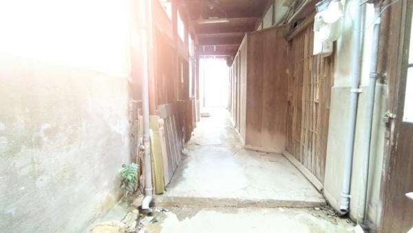 大津市長等３丁目のテラスハウス