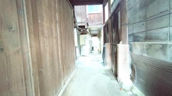 大津市長等３丁目のテラスハウス