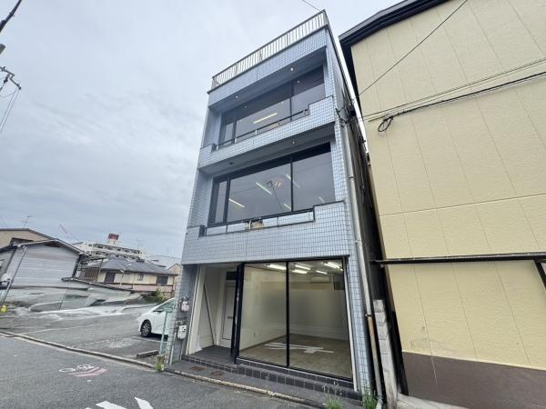 西院店舗付住宅